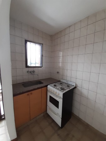 Departamento 1 Dormitorio con Balcon 