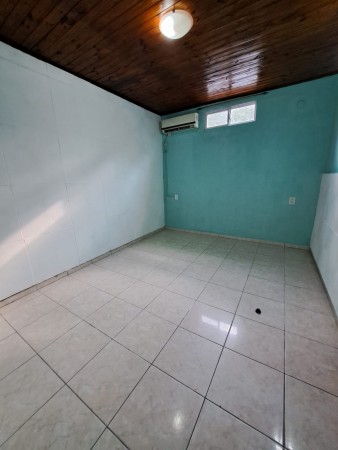 Casa Interna 3 dormitorios con patio
