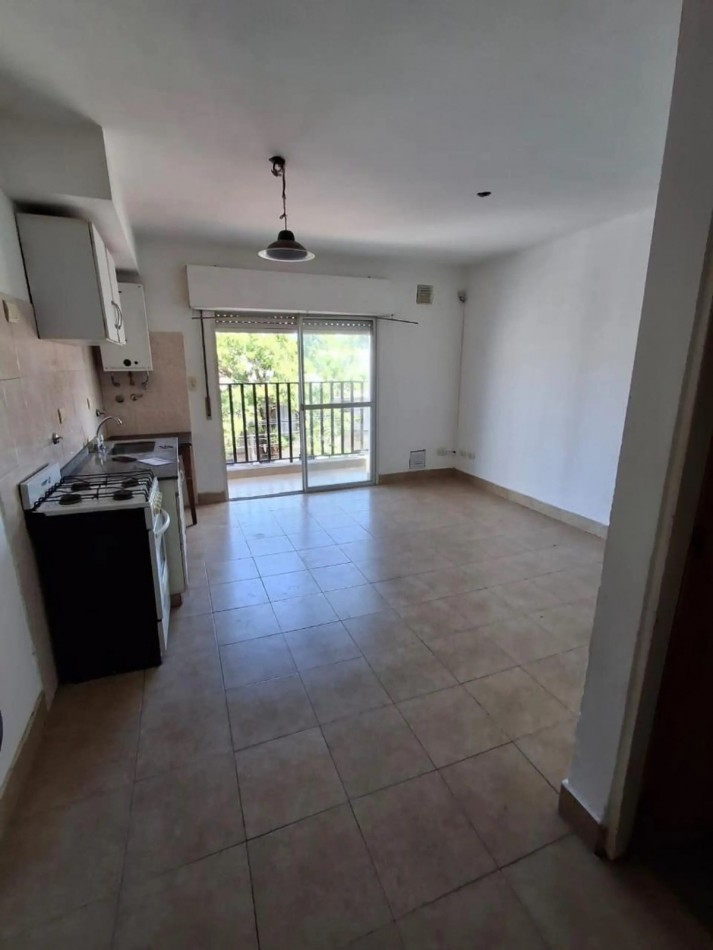 Monoambiente con Balcon